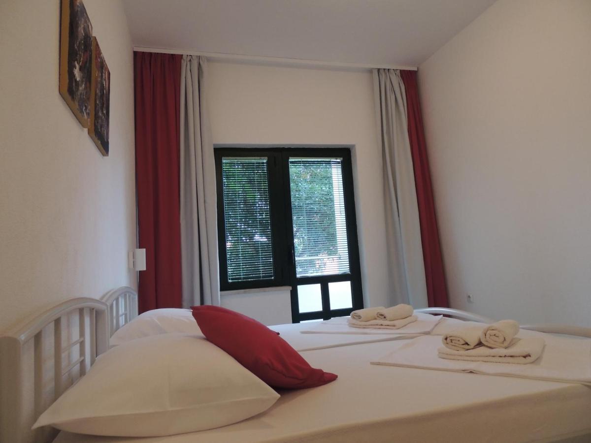 Apartments Suljic - Cash Only Property Stari Grad  Luaran gambar