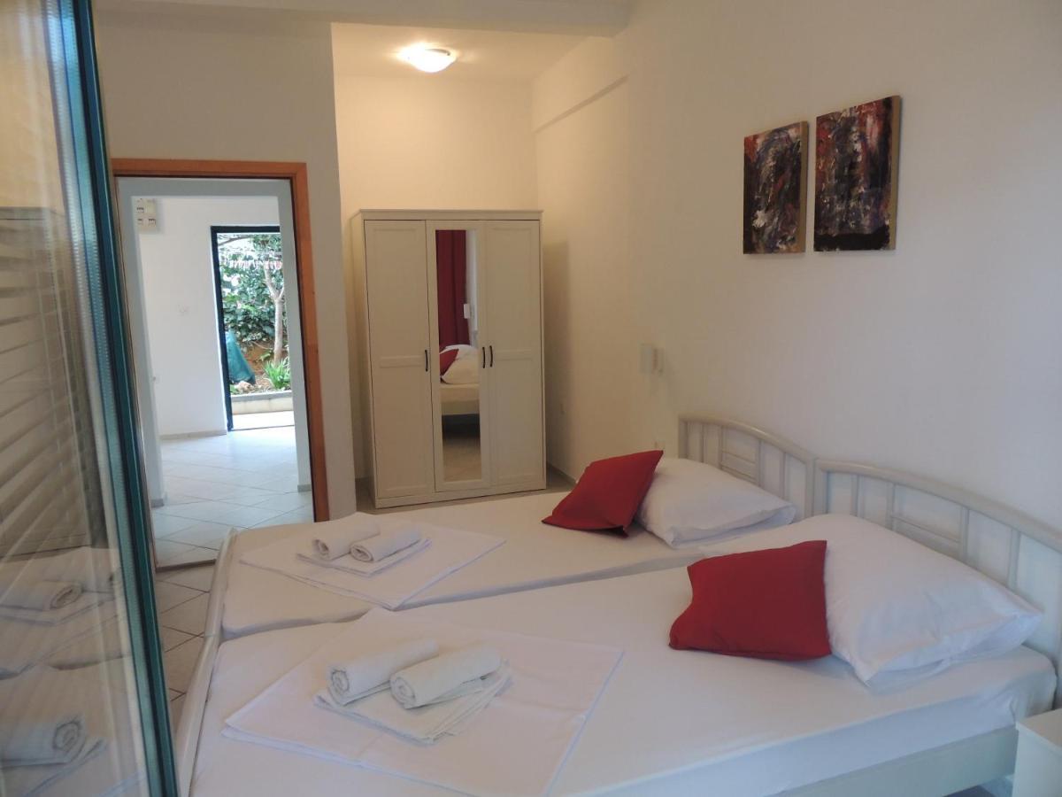 Apartments Suljic - Cash Only Property Stari Grad  Luaran gambar