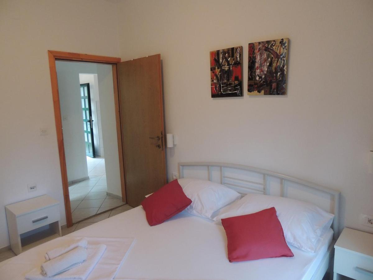 Apartments Suljic - Cash Only Property Stari Grad  Luaran gambar
